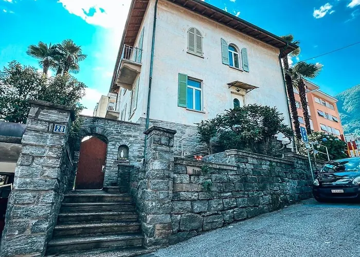 Appartamento In Villa Antica A Pochi Passi Dal Lago